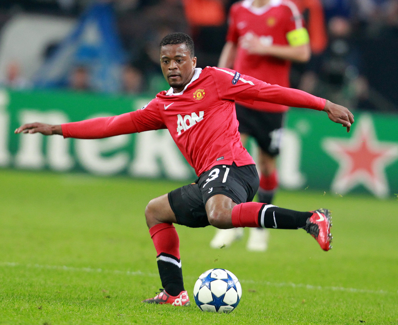 在这种背景 在这种背景